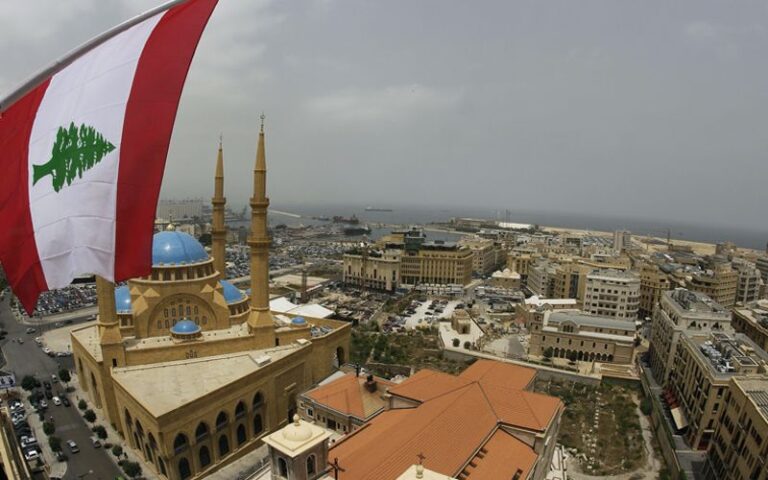 120806041619-lebanon-flag